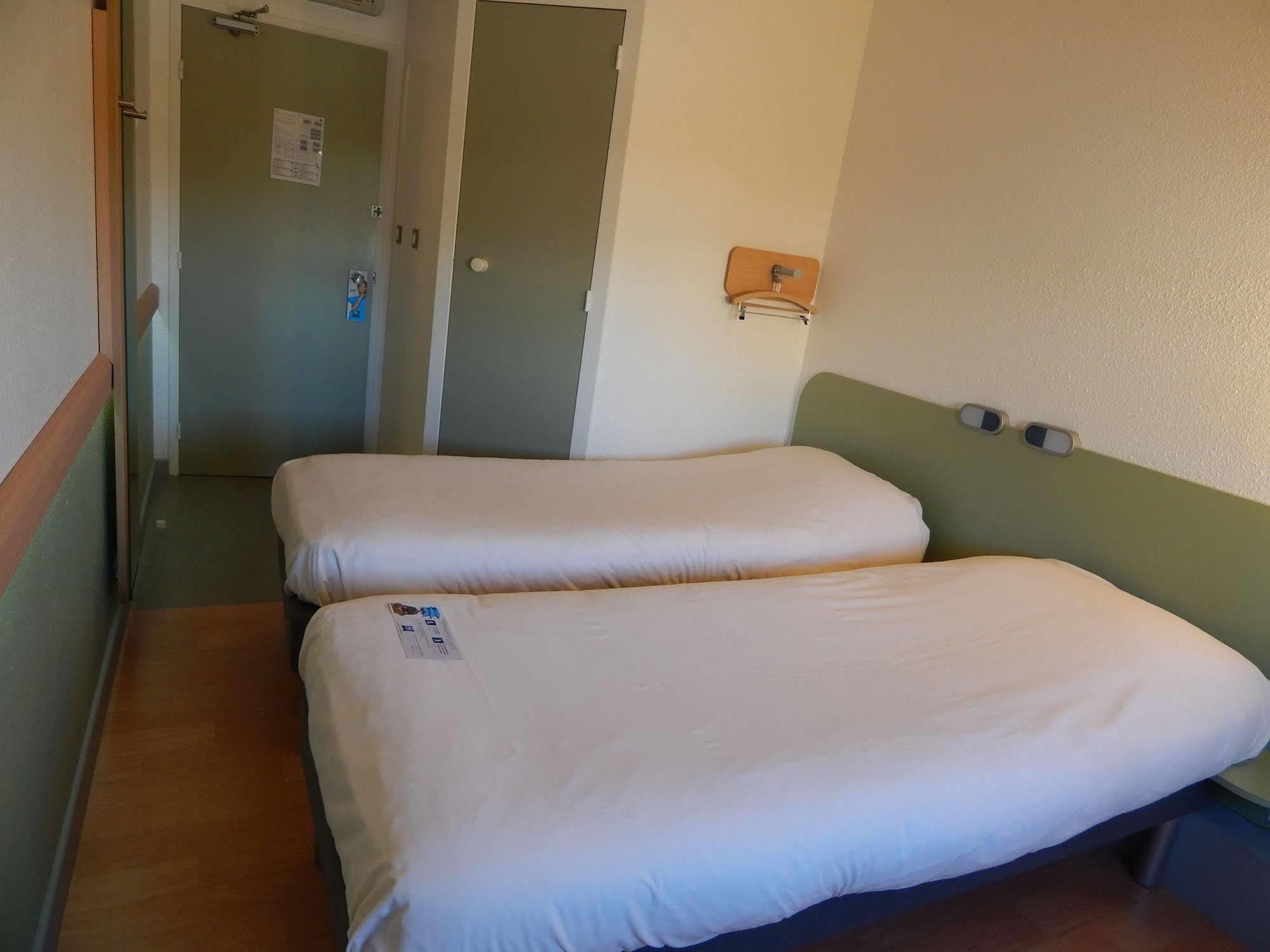 Ibis Budget Clermont Ferrand Sud オービエール エクステリア 写真